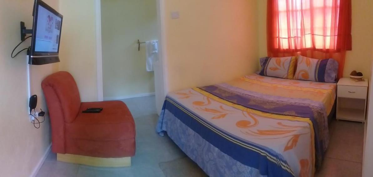 Laborie Southern Haven Guesthouse מראה חיצוני תמונה
